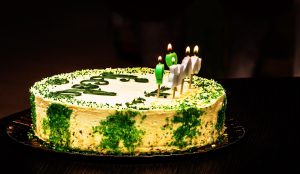anniversary cake