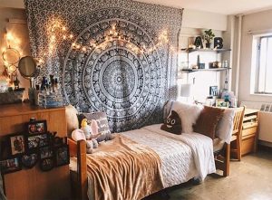 HOW DID THEY MANAGE TO MAKE A TAPESTRY 1