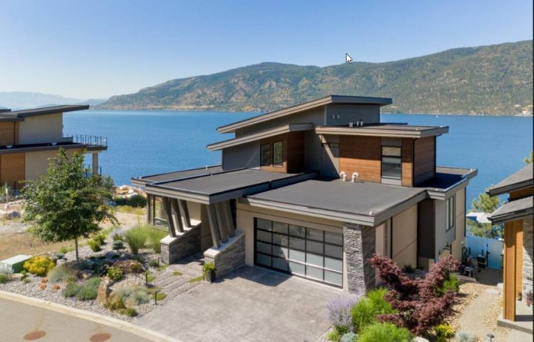 Custom Home Building With a Design Build Contractor