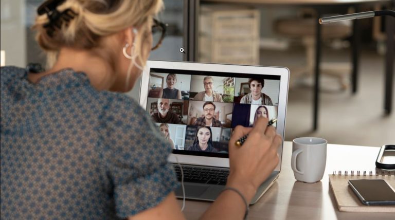 Cell Phone Repairs with a Ticket Management System