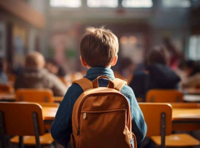 Parent and Visitor Management and Security Tools for Schools