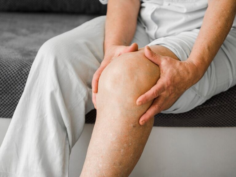 Knee Arthroscopy: Smaller  Surgery For Big Knee Problems 