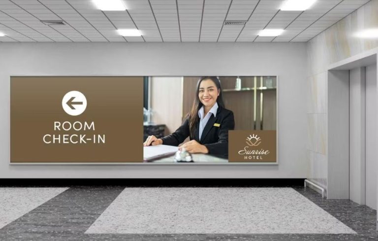 Hotel Lobby & Signage