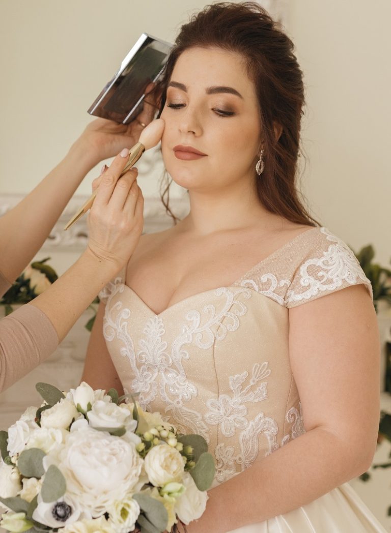 summer bridal makeup trends 2024