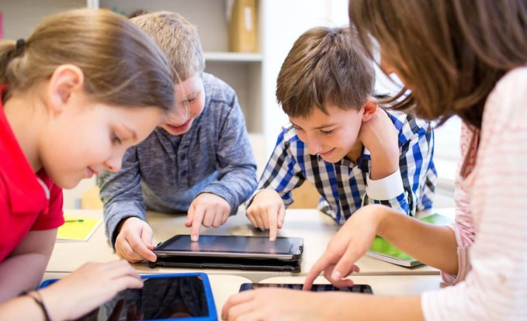 Kids Tablets for Online Learning and Play