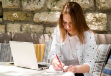 10 Writing Skills Every Professional Content Writer Must Have essential writing skills professional content writer