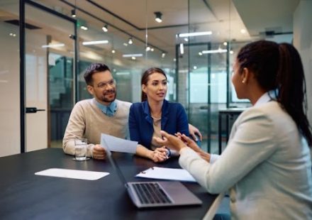 business insurance adviser