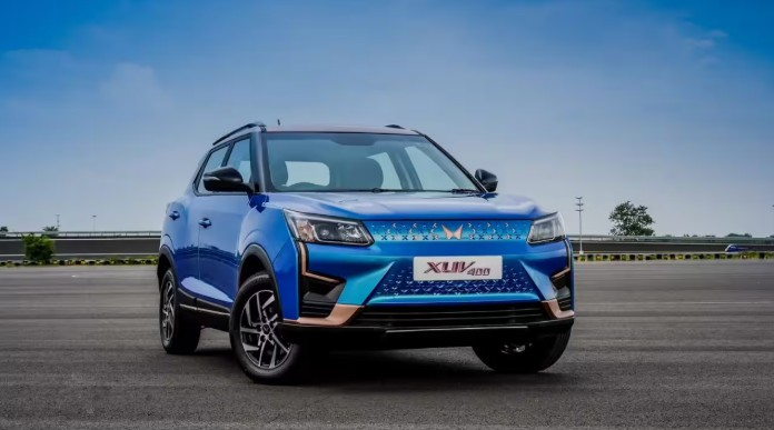 XUV400 EV Price